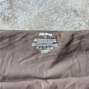 SKIMS Brown Bandeau